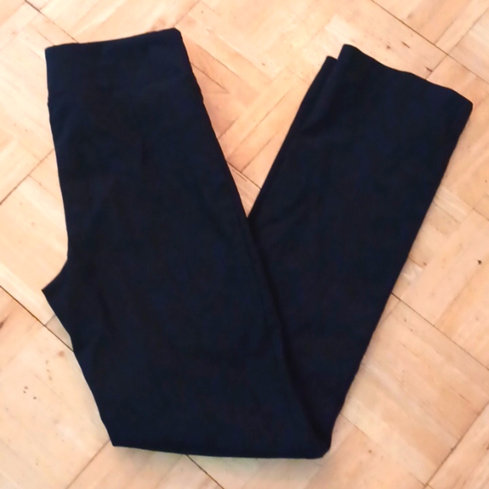 Red hanger pull on stretch pants women's size large  black